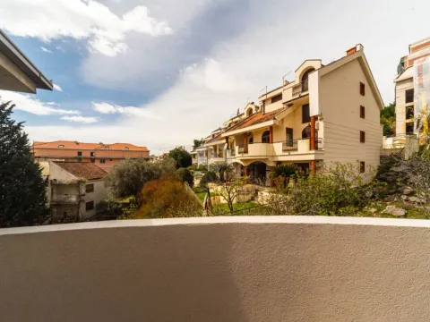 Rent, one bedroom apartment, 54m², Gorica C, Podgorica - image 7