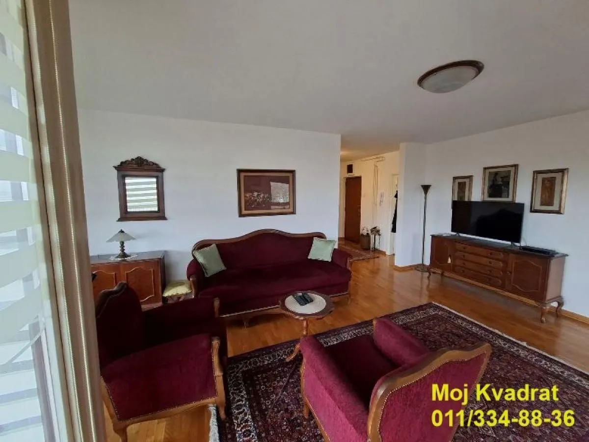 Prodaja, četvorosoban stan, 102m², Savski Venac, Beograd