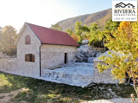Prodaja, kuća, 64m², Vrbanj, Herceg Novi - image 11