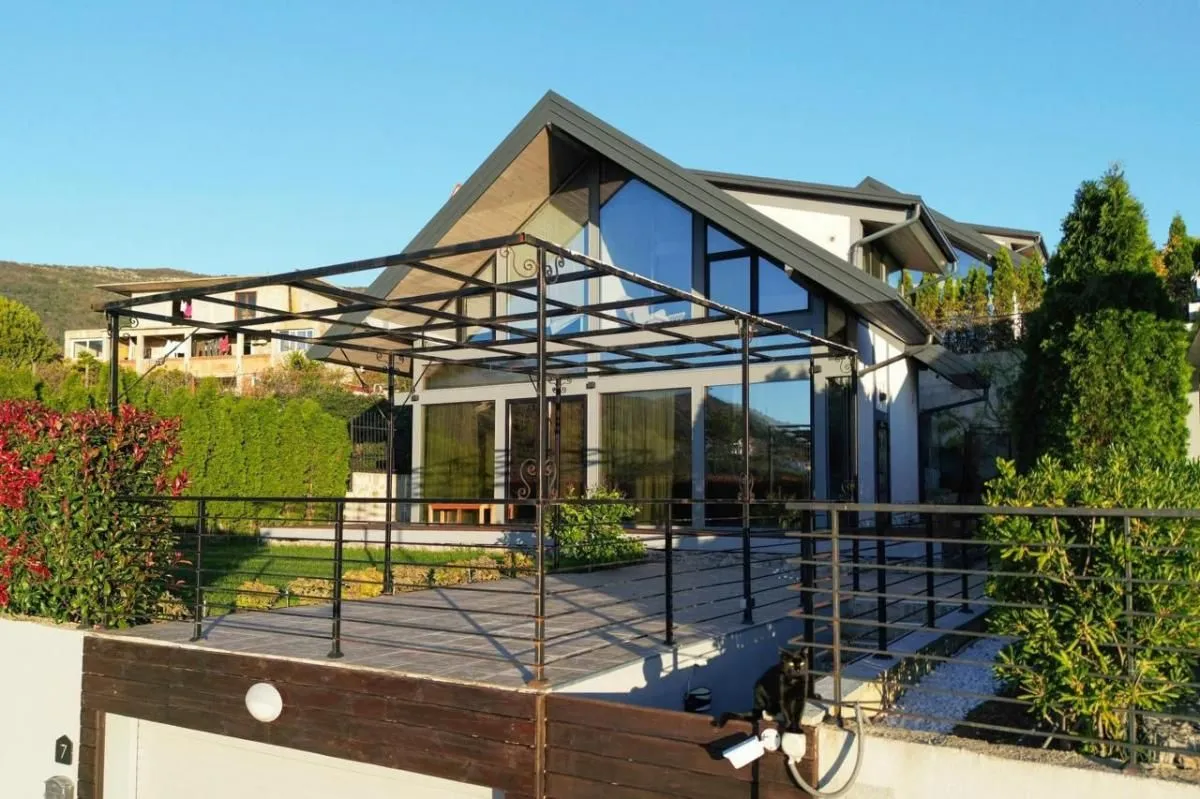 Prodaja, kuća, 90m², Mrčevac, Tivat