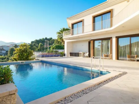 Prodaja, kuća, 285m², Kava, Tivat