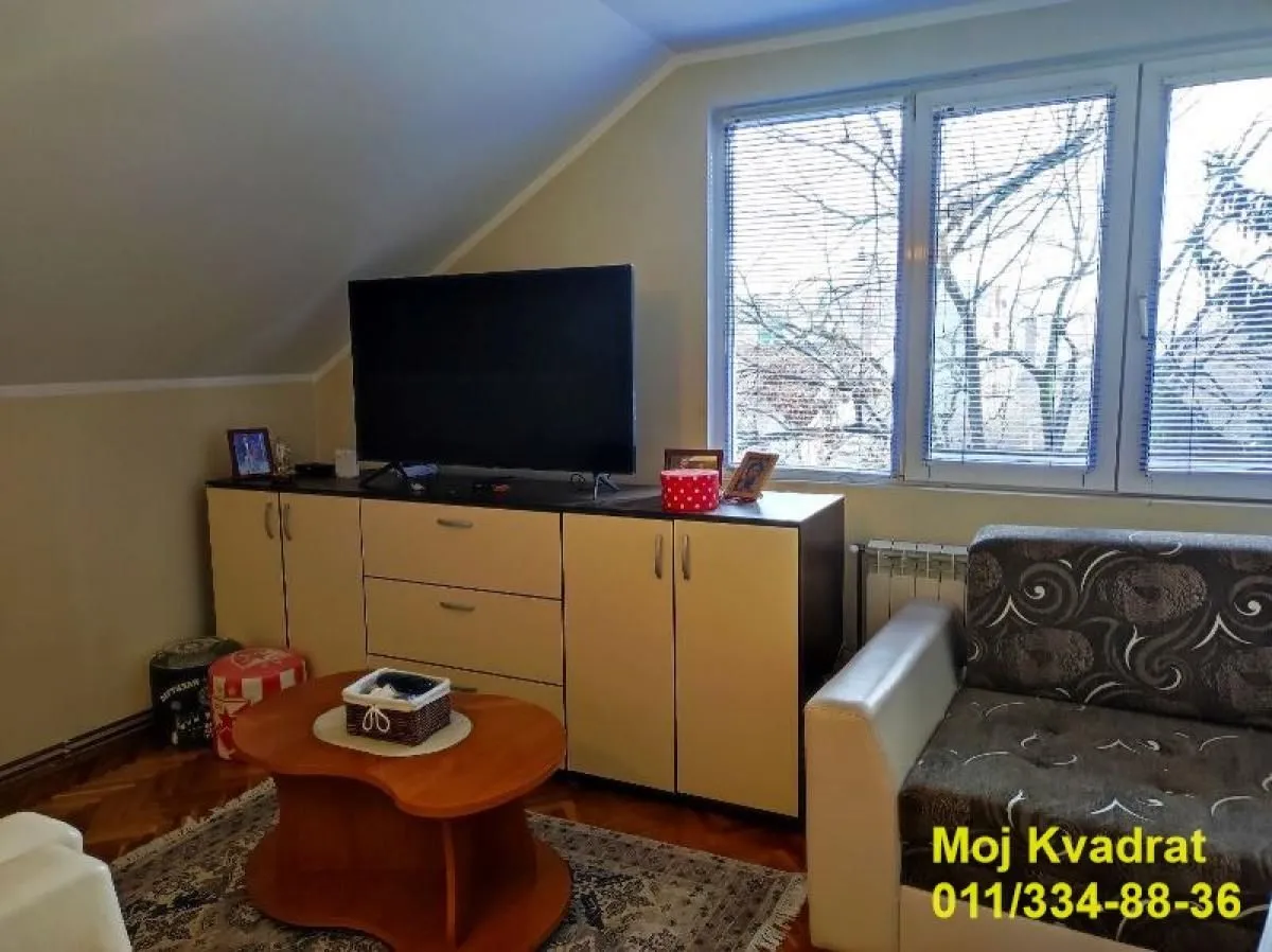 Sale, apartment, 104m², Zemun Sve Podlokacije, Beograd