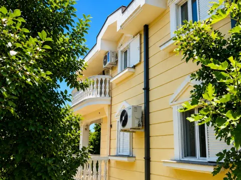 Rent, house, 230m², Dahna, Podgorica - image 3