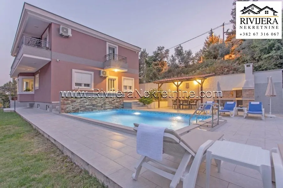 Prodaja, kuća, 272m², Baošići, Herceg Novi