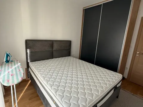 Rent, one bedroom apartment, 52m², Podgorica, Crna Gora - image 8