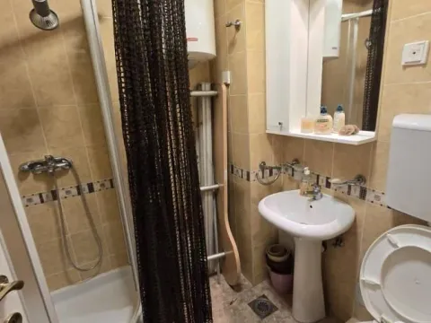 Izdavanje, poslovni prostor, 28m², Bulevar Oslobodjenja, Novi Sad Sve Podlokacije - image 6