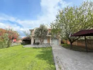 Izdavanje, kuća, 180m², Donja Gorica, Podgorica - image 1