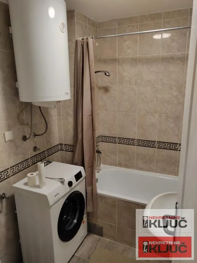Rent, one bedroom apartment, 33m², Adamovićevo Naselje, Novi Sad Sve Podlokacije