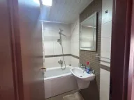 Izdavanje, jednosoban stan, 53m², City Kvart, Podgorica - image 8