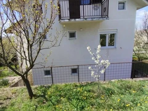 Prodaja, kuća, 204m², Boleč, Grocka - image 4