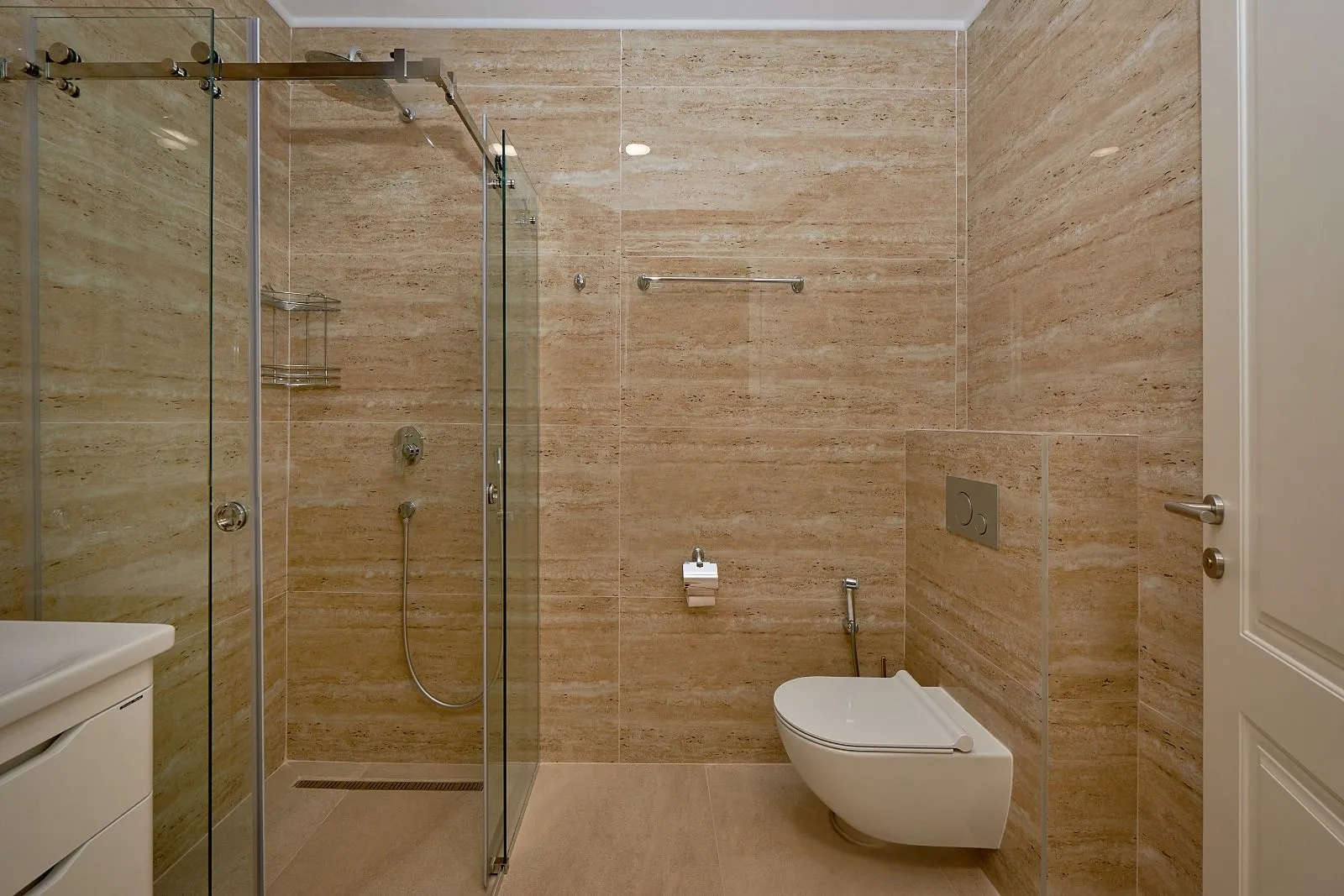Sale, one bedroom apartment, 50m², Bečići, Budva