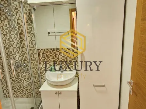 Izdavanje, dvosoban stan, 64m², City Kvart, Podgorica - image 11