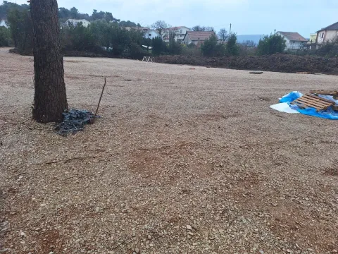 Zemljište in Bonići