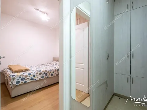 Prodaja, dvosoban stan, 48m², Dobrota, Kotor - image 23