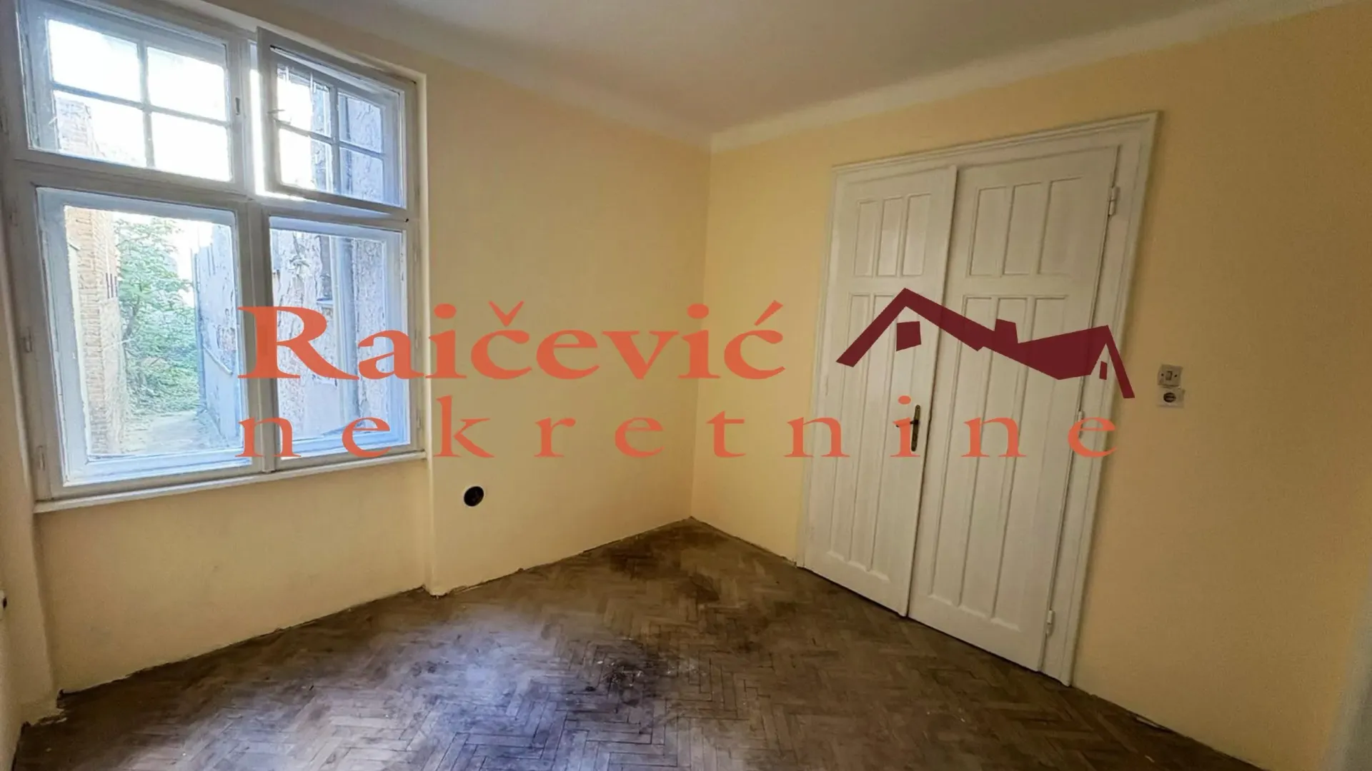 Sale, four bedroom apartment, 91m², Stari Grad, Beograd