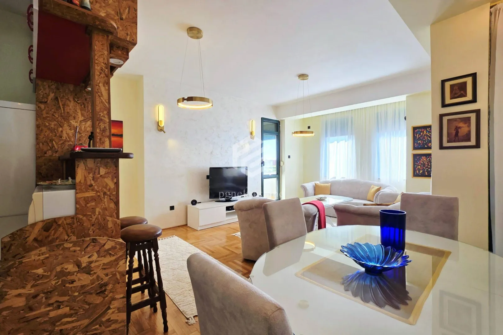 Rent, two bedroom apartment, 76m², Centar, Podgorica