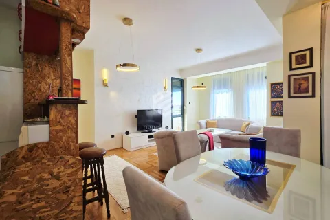 Rent, two bedroom apartment, 76m², Centar, Podgorica - image 3
