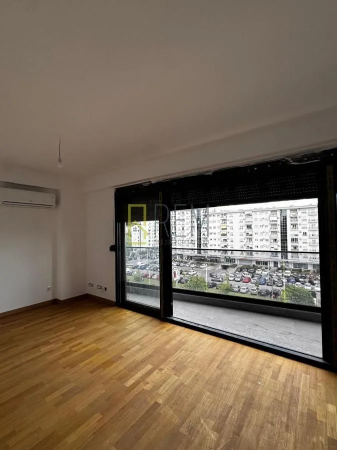 Sale, two bedroom apartment, 91m², Pobrežje, Podgorica