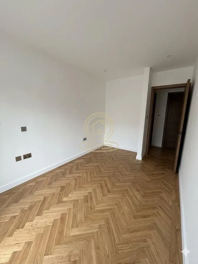 Prodaja, četvorosoban stan, 74m², Vračar Sve Podlokacije, Beograd