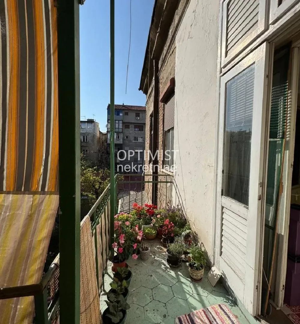 Sale, three bedroom apartment, 110m², Slavija, Vračar Sve Podlokacije