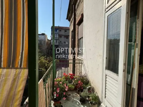 Sale, three bedroom apartment, 110m², Slavija, Vračar Sve Podlokacije - image 13