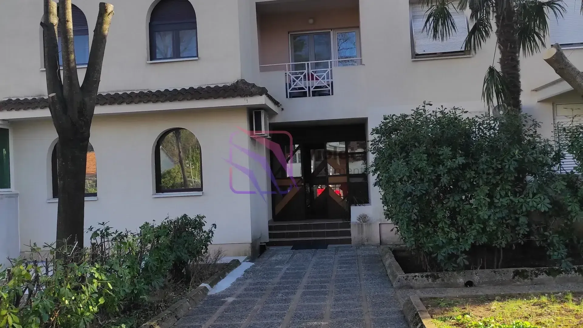 Rent, one bedroom apartment, 42m², Gorica C, Podgorica