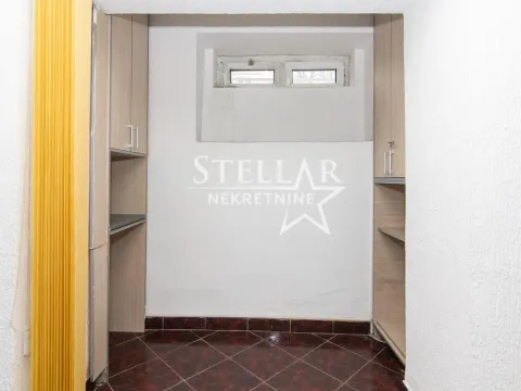 Rent, office space, 17m², Centar, Podgorica - image 4