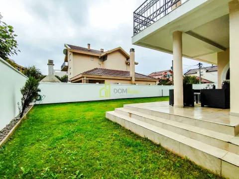 Prodaja, kuća, 340m², Tološi, Podgorica - image 27