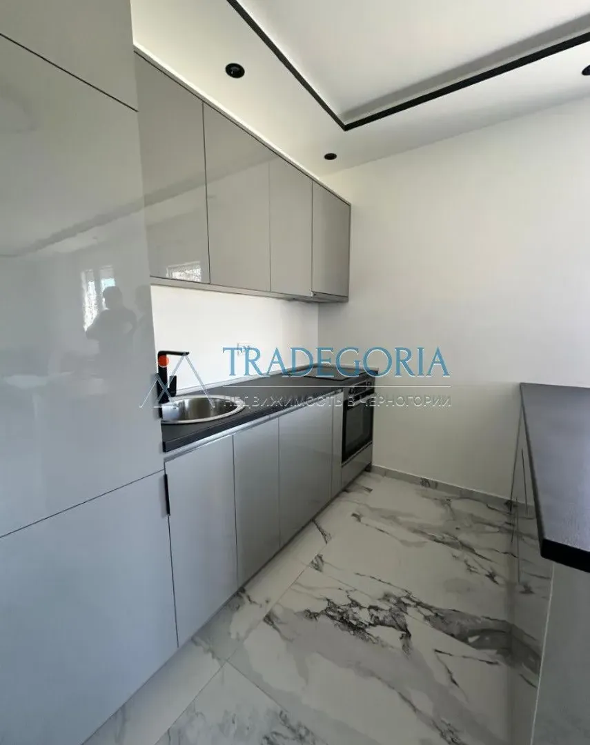 Prodaja, jednosoban stan, 74m², Bar, Crna Gora