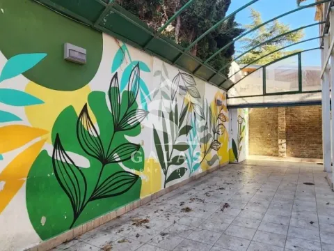 Izdavanje, kuća, 343m², Neimar, Vračar Sve Podlokacije - image 11