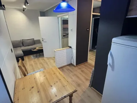 Izdavanje, dvosoban stan, 43m², Novo naselje, Novi Sad - image 7