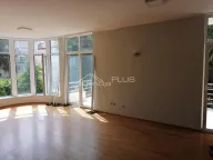 Izdavanje, kuća, 250m², Savski Venac, Beograd - image 7