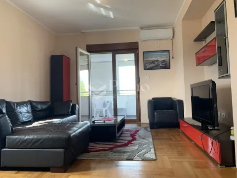 Rent, one bedroom apartment, 56m², Podgorica, Crna Gora - image 2