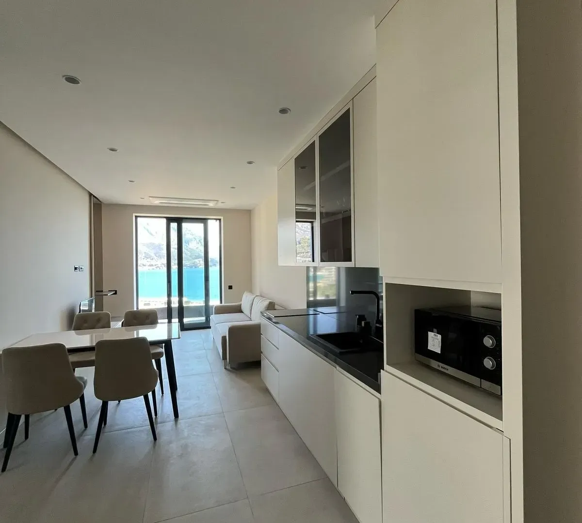 Sale, one bedroom apartment, 57m², Bečići, Budva