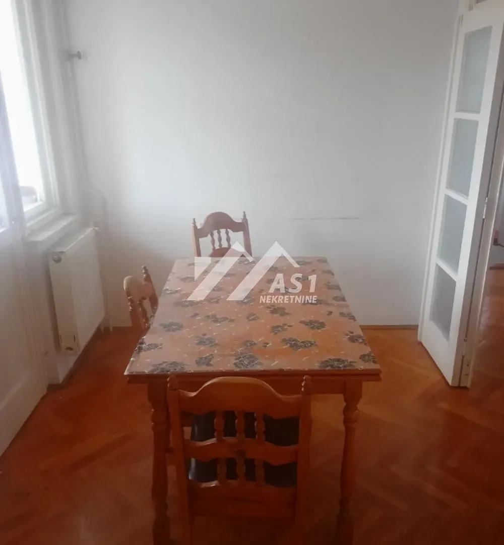 Izdavanje, trosoban stan, 78m², Bulevar Oslobodjenja, Novi Sad Sve Podlokacije
