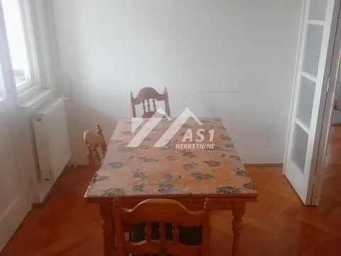 Izdavanje, trosoban stan, 78m², Bulevar Oslobodjenja, Novi Sad Sve Podlokacije - image 3
