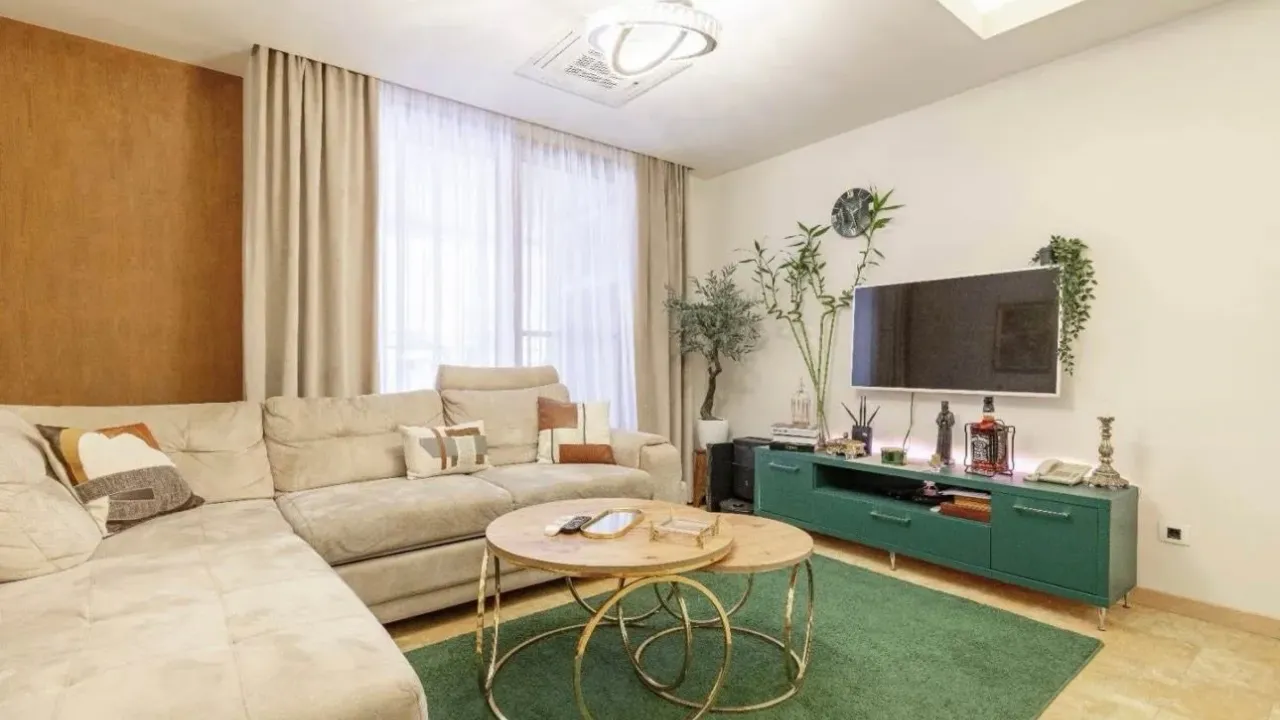 Sale, two bedroom apartment, 82m², Budva okolina, Budva