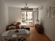 Rent, one bedroom apartment, 45m², Bečići, Budva - image 1