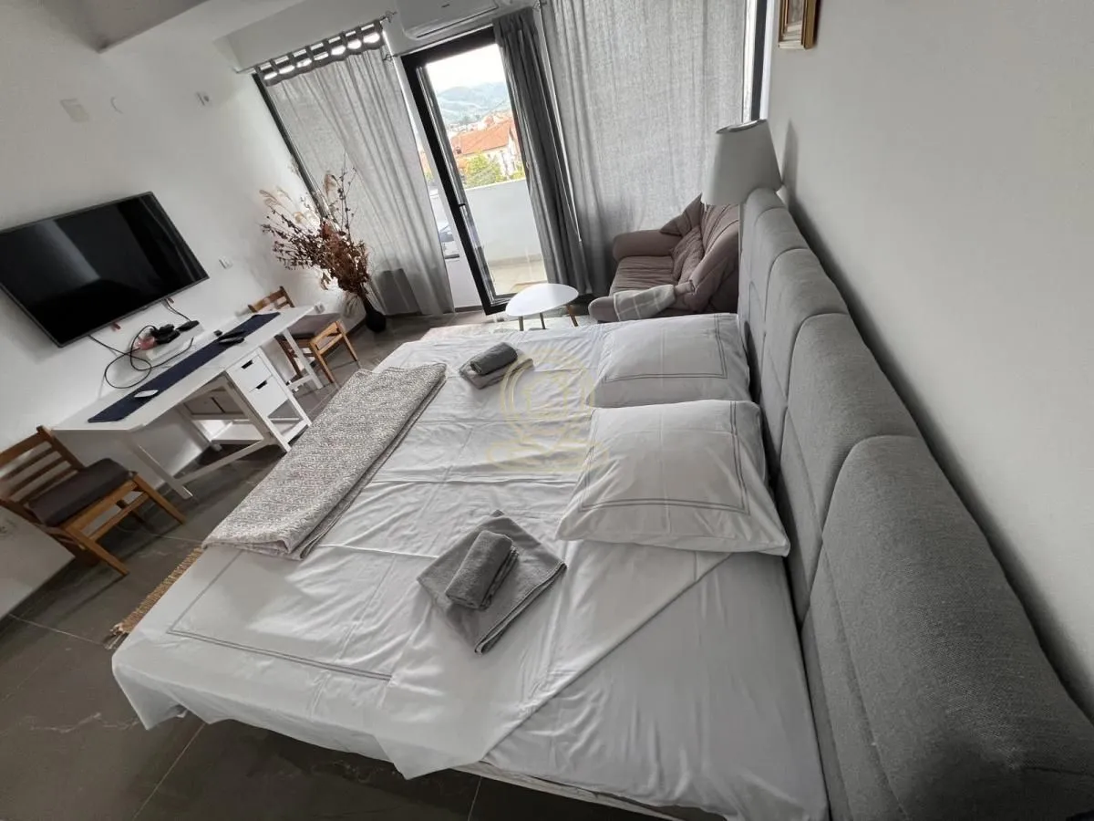 Prodaja, garsonjera, 33m², Centar, Vrnjačka Banja