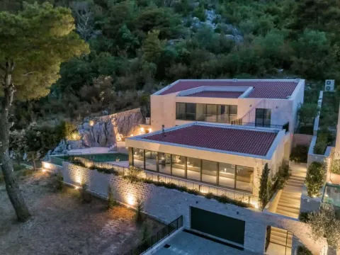 Prodaja, kuća, 479m², Kotor, Crna Gora