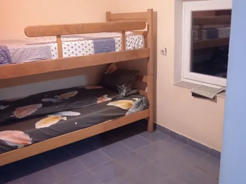 Izdavanje, kuća, 38m², Dobanovci, Surčin - image 7