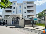 Izdavanje, četvorosoban stan, 164m², Savski Venac, Beograd - image 19
