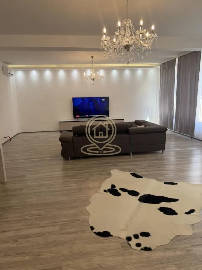 Izdavanje, dvosoban stan, 64m², Palilula, Niš