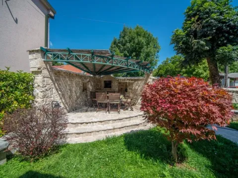 Prodaja, kuća, 169m², Cetinje, Crna Gora - image 2