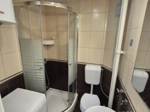 Izdavanje, dvosoban stan, 45m², Stari Merkator, Novi Beograd Sve Podlokacije - image 7