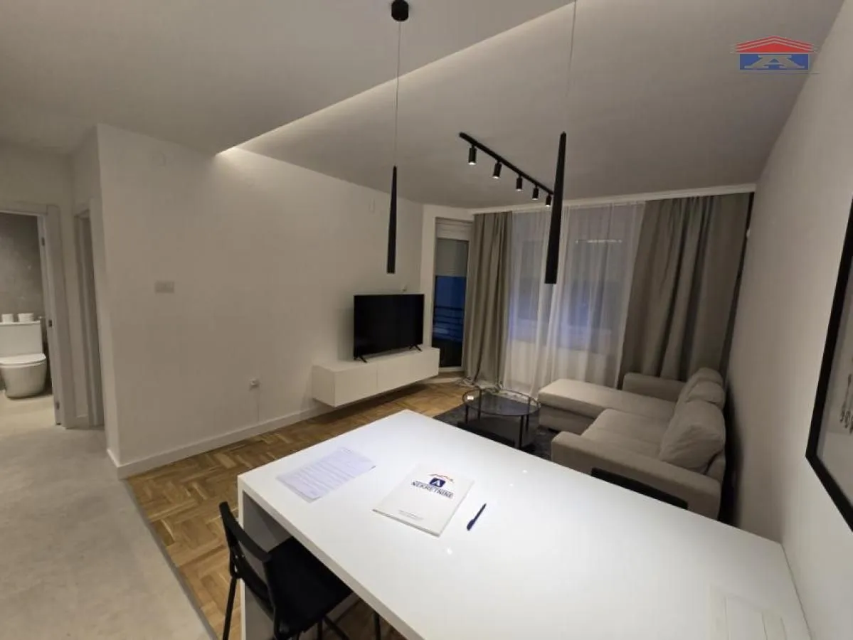 Rent, one bedroom apartment, 40m², Grbavica, Novi Sad Sve Podlokacije