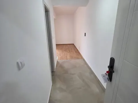 Prodaja, jednosoban stan, 24m², Zabjelo, Podgorica - image 2