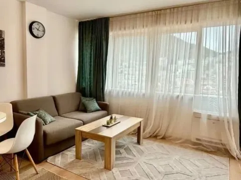 Rent, one bedroom apartment, 48m², Budva, Crna Gora - image 5