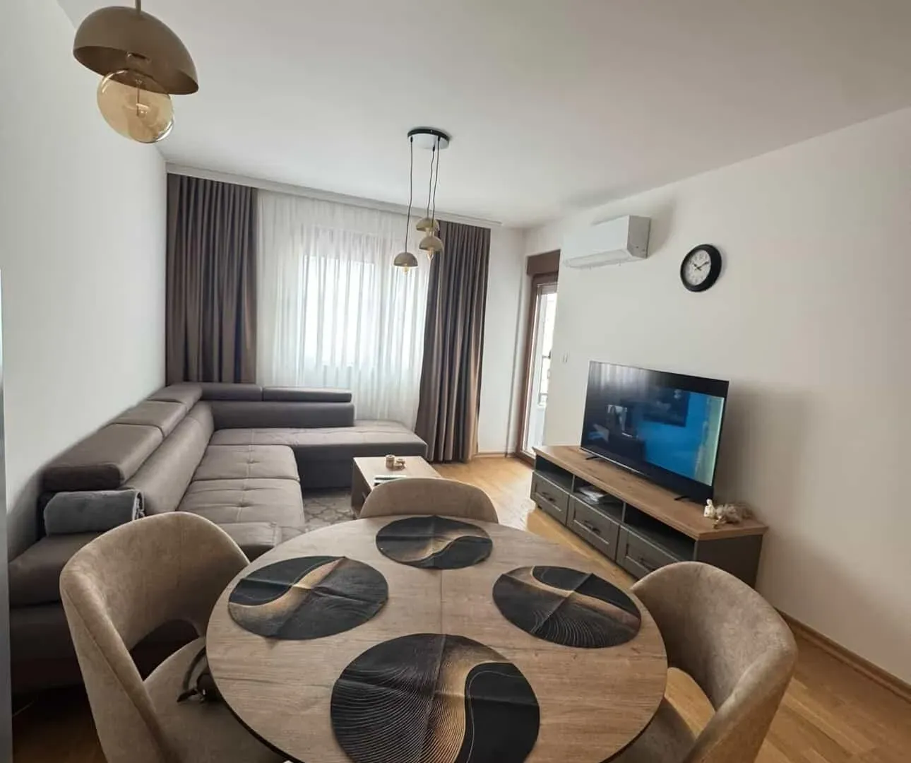 Rent, one bedroom apartment, 40m², Stari Aerodrom, Podgorica