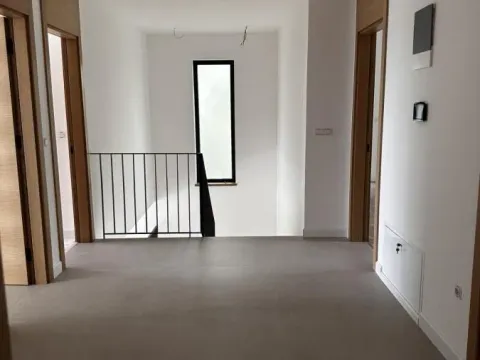 Prodaja, kuća, 242m², Bocke, Petrovaradin - image 14